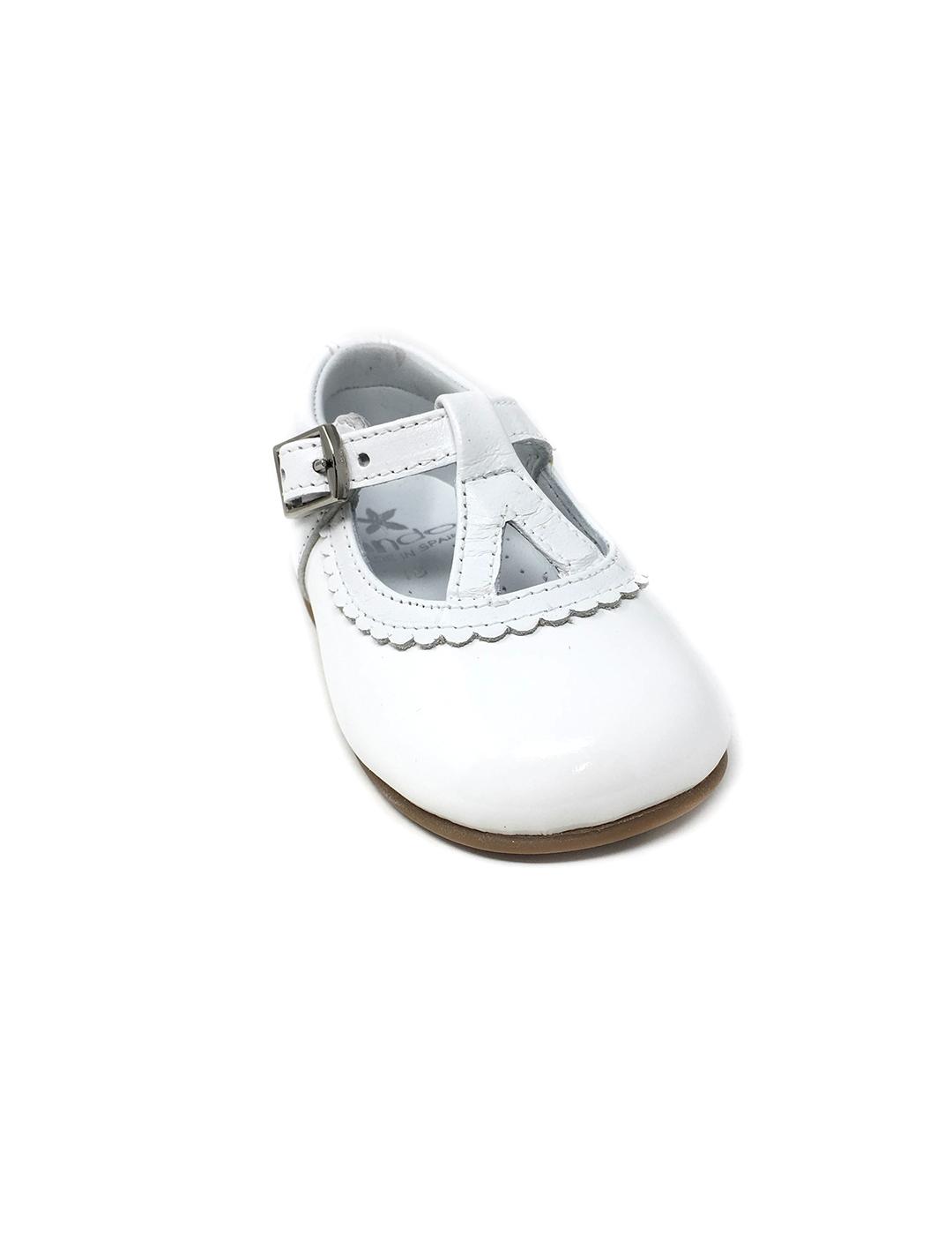 MERCEDITA CHAROL BLANCO