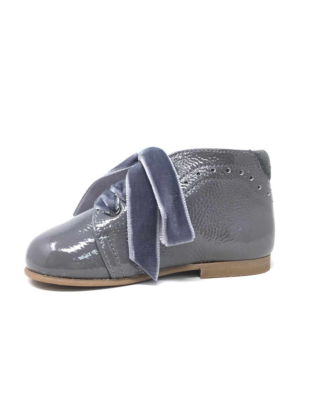 BOTIN CHAROL ARRUGADO GRIS