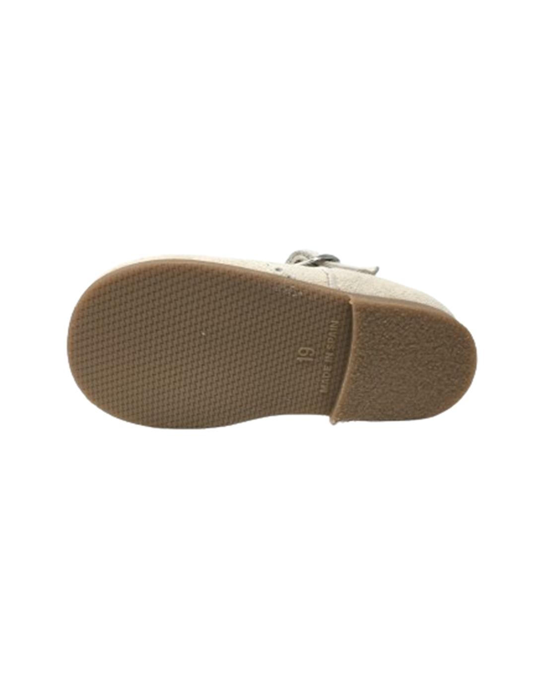 MERCEDITA ANTE ARENA CON PICADO