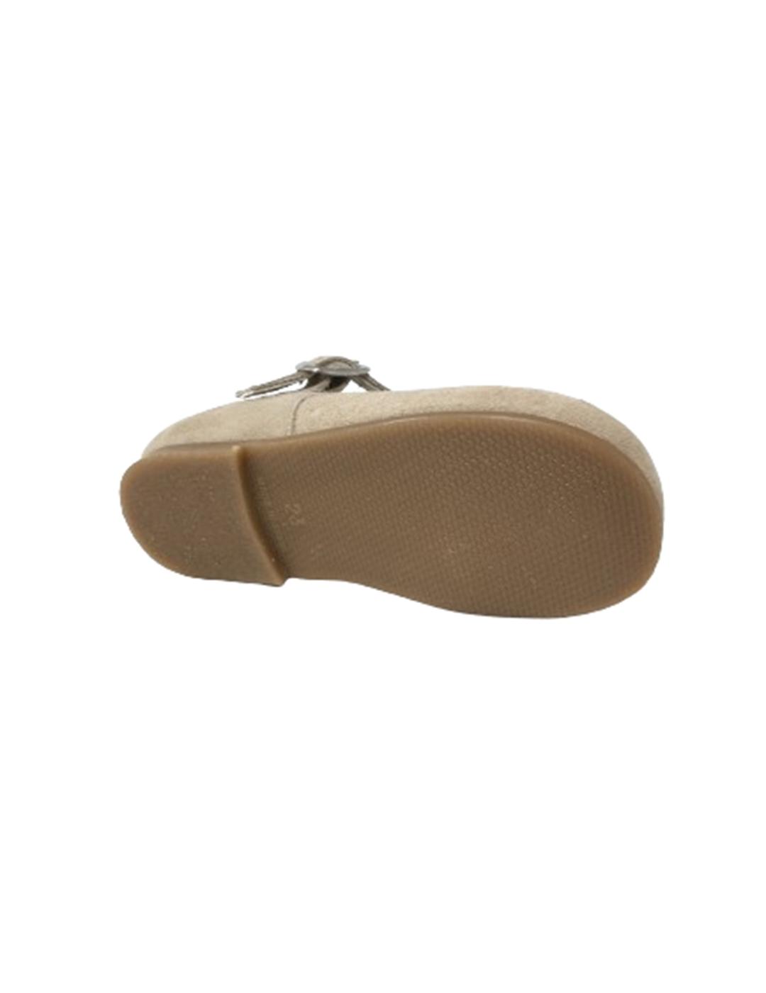 MERCEDITA ANTE ARENA