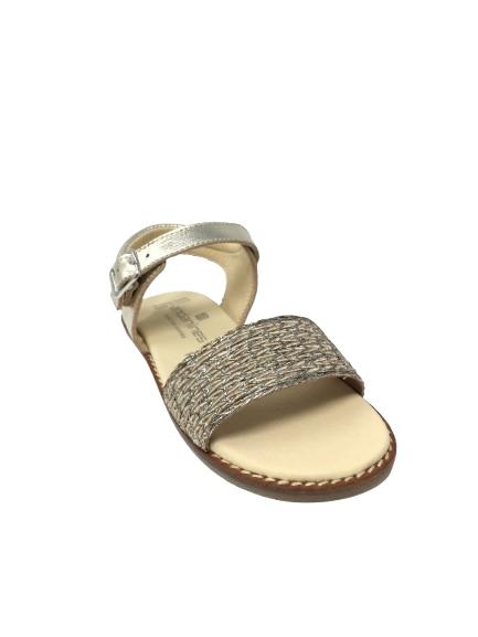 SANDALIA LAMINADO ORO