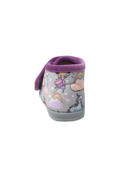 ZAPATILLA DE CASA RELIEVE CENIZA NUBE